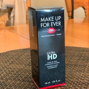 MAKEUP FOREVER ULTRA HD FOUNDATION